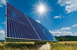 Solar power lowers electric bills on California solar home